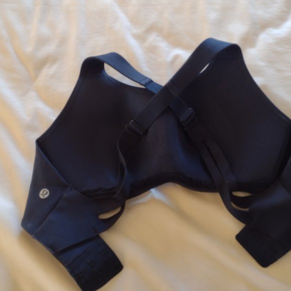 Bra (34D) - Picture 2 of 3